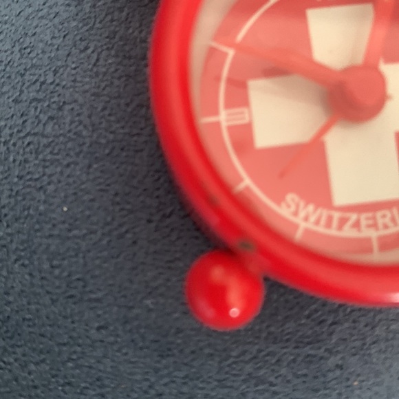 Swiss 🇨🇭 Clock - Picture 3 of 4
